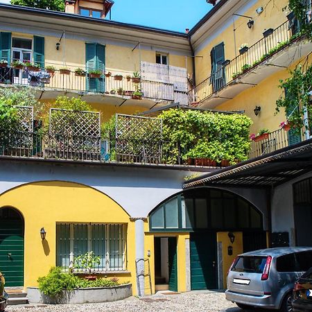 Loft Near Duomo Apartment Комо Екстериор снимка
